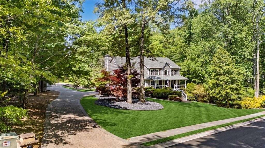 1.52 Acres of Land with Home for Sale in Lawrenceville, Georgia