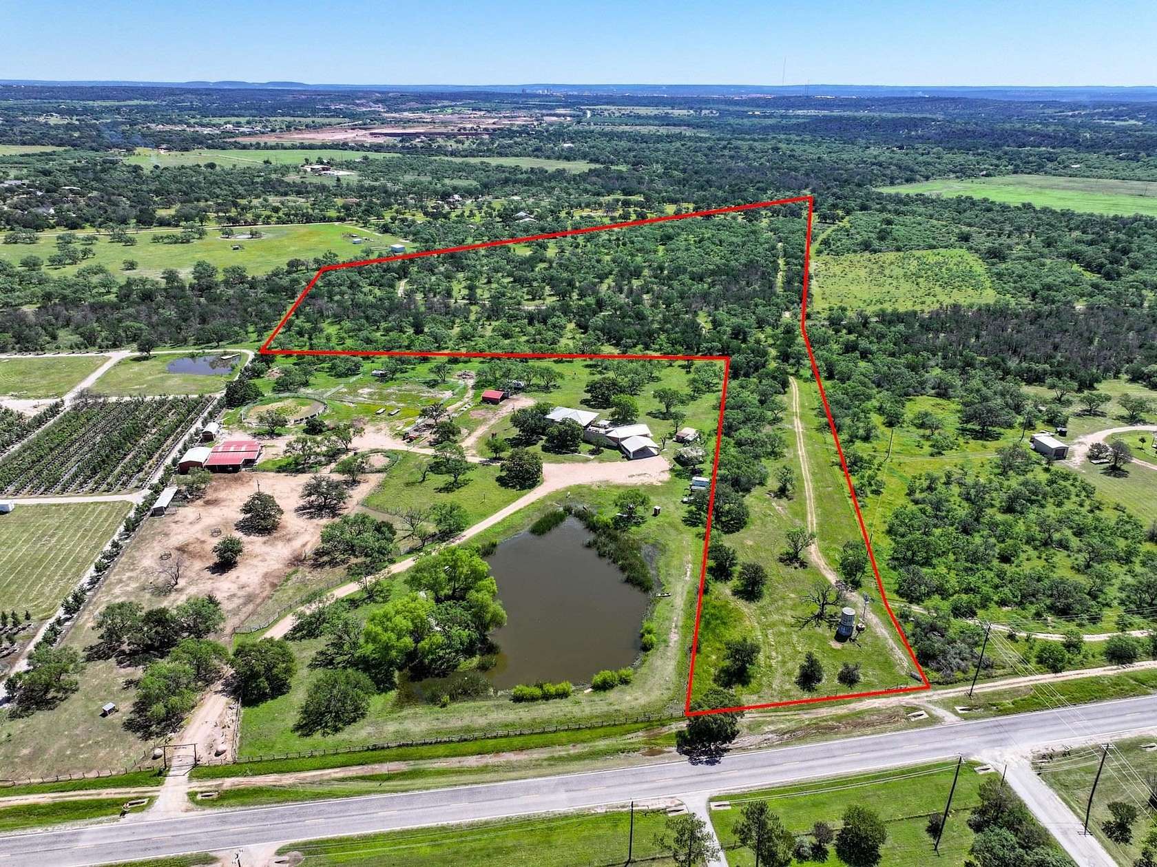 32 Acres of Land for Sale in Marble Falls, Texas