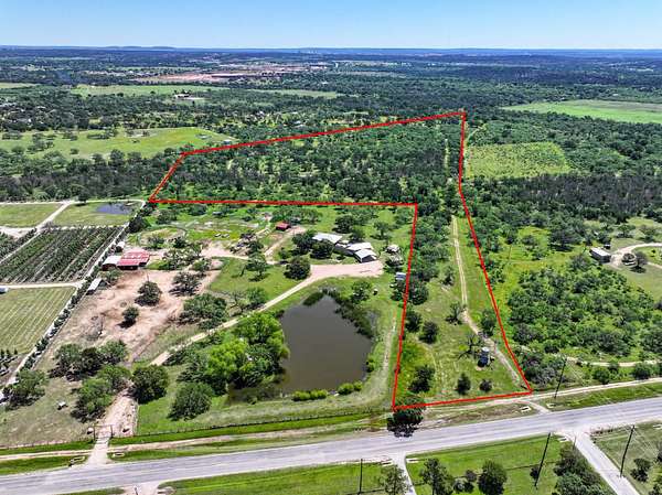 32 Acres of Land for Sale in Marble Falls, Texas