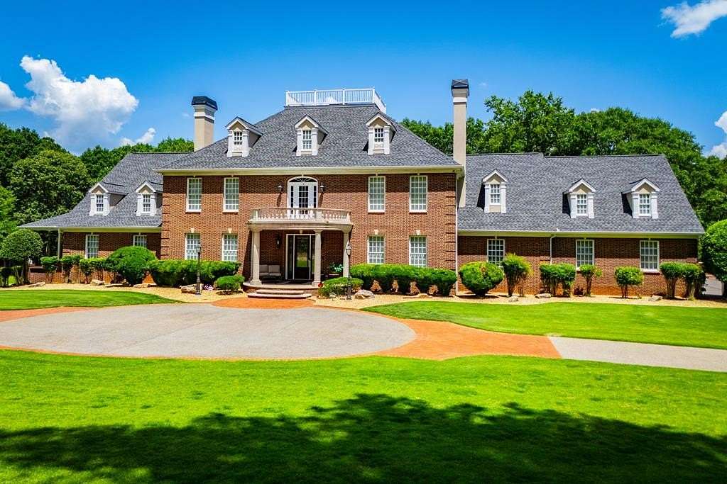15.8 Acres of Land with Home for Sale in Carrollton, Georgia