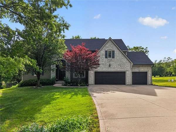 1.65 Acres of Land with Home for Sale in Overland Park, Kansas