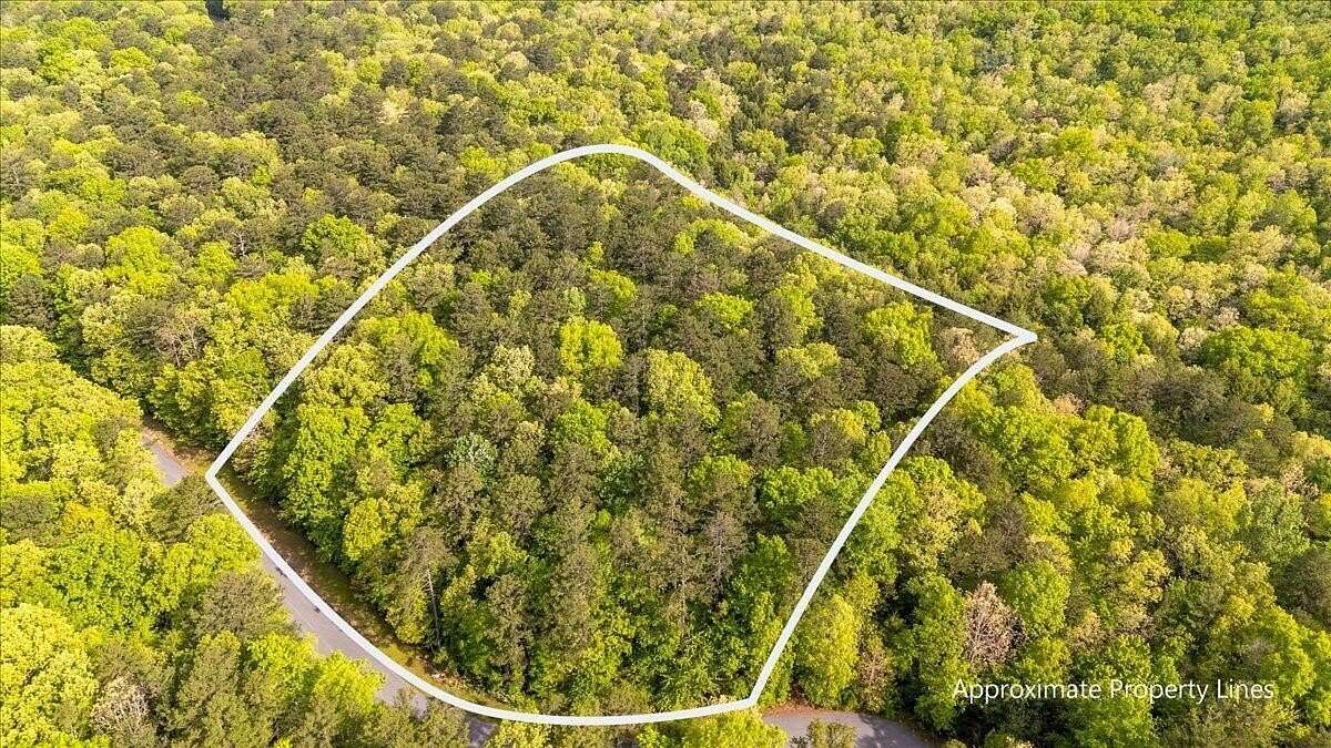 5.16 Acres of Residential Land for Sale in Signal Mountain, Tennessee