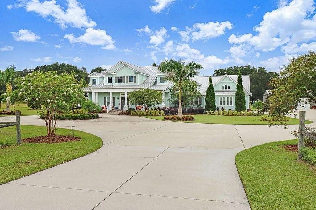 21 Acres of Land with Home for Sale in Seffner, Florida