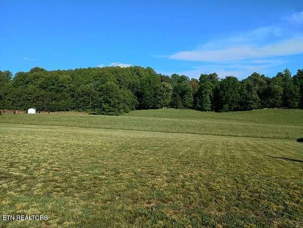 0.86 Acres of Residential Land for Sale in Jonesborough, Tennessee