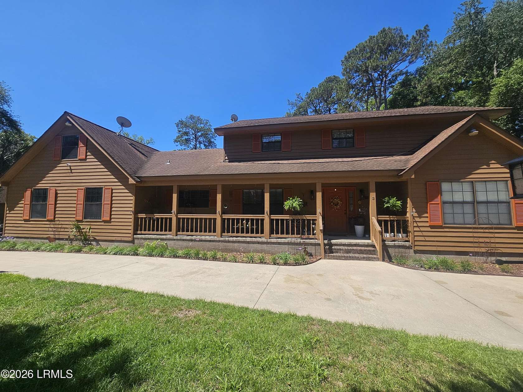 2 Acres of Land with Home for Sale in Beaufort, South Carolina