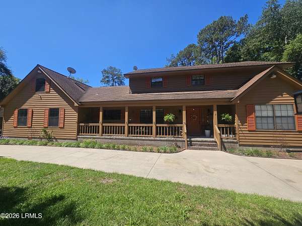 2 Acres of Land with Home for Sale in Beaufort, South Carolina