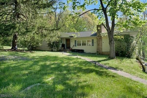 1.5 Acres of Land with Home for Sale in Watchung, New Jersey