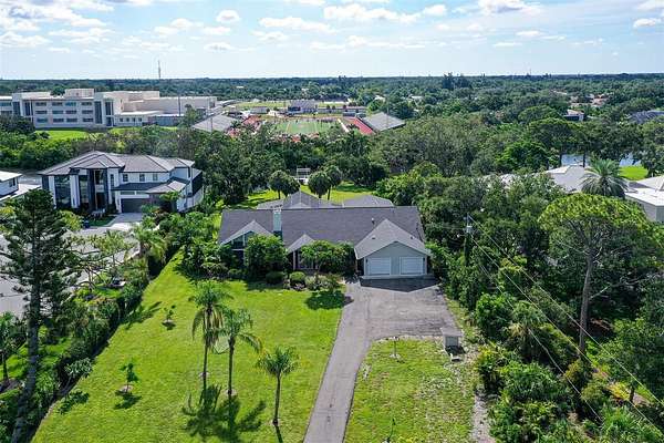 1.69 Acres of Land with Home for Lease in Sarasota, Florida