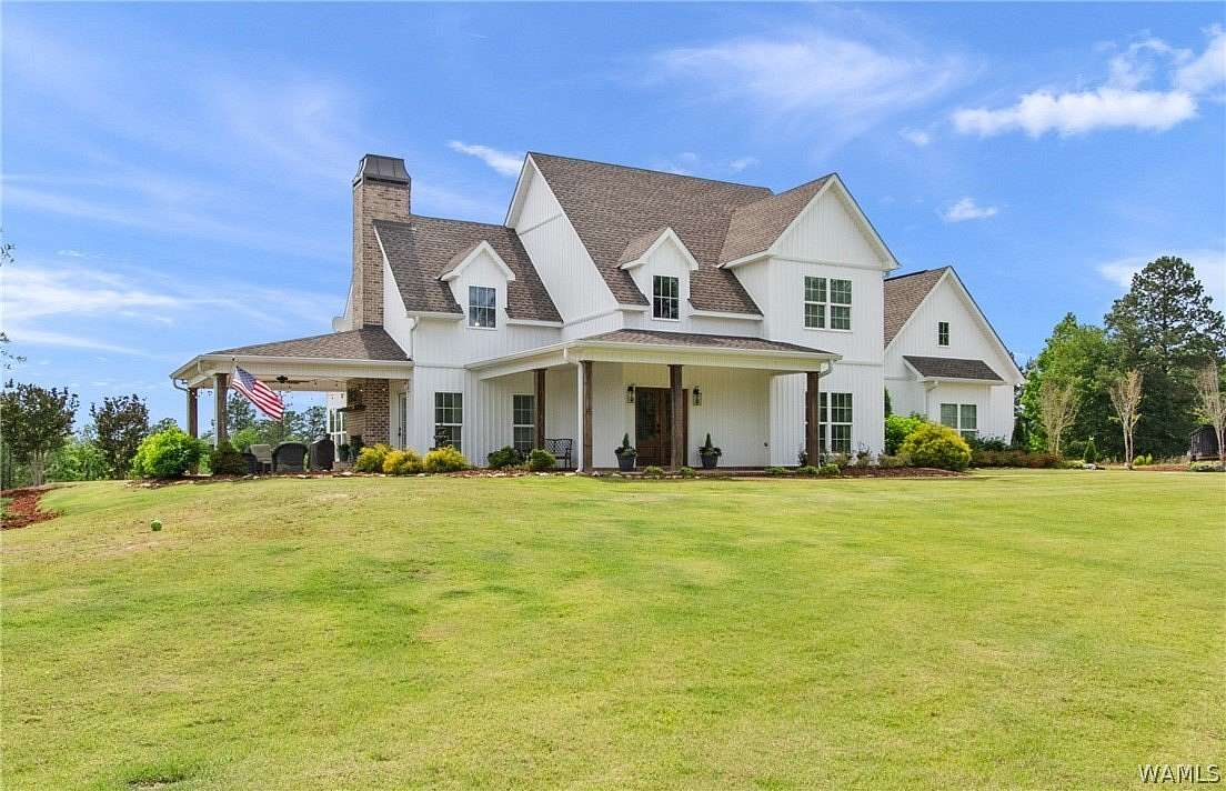 9.88 Acres of Land with Home for Sale in Duncanville, Alabama