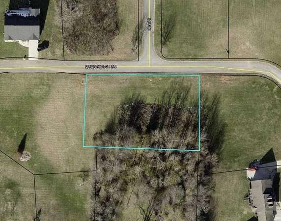 0.5 Acres of Residential Land for Sale in Somerset, Kentucky