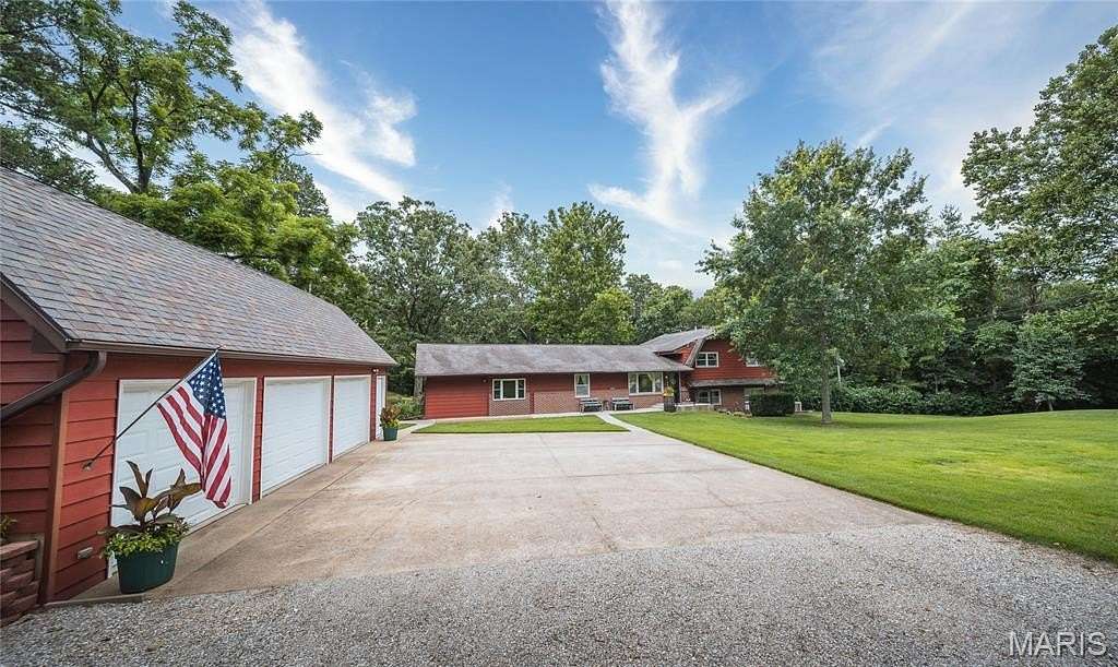 1.43 Acres of Land with Home for Sale in Devils Elbow, Missouri