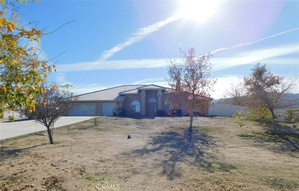 2.4 Acres of Land with Home for Sale in Piñon Hills, California