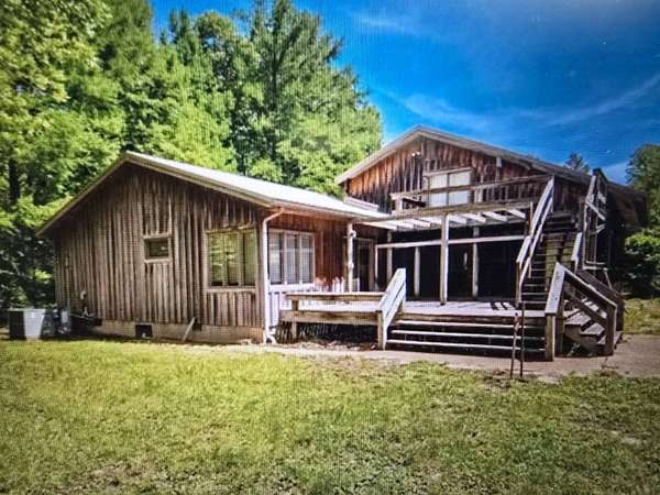 127 Acres of Land with Home for Auction in Tamms, Illinois