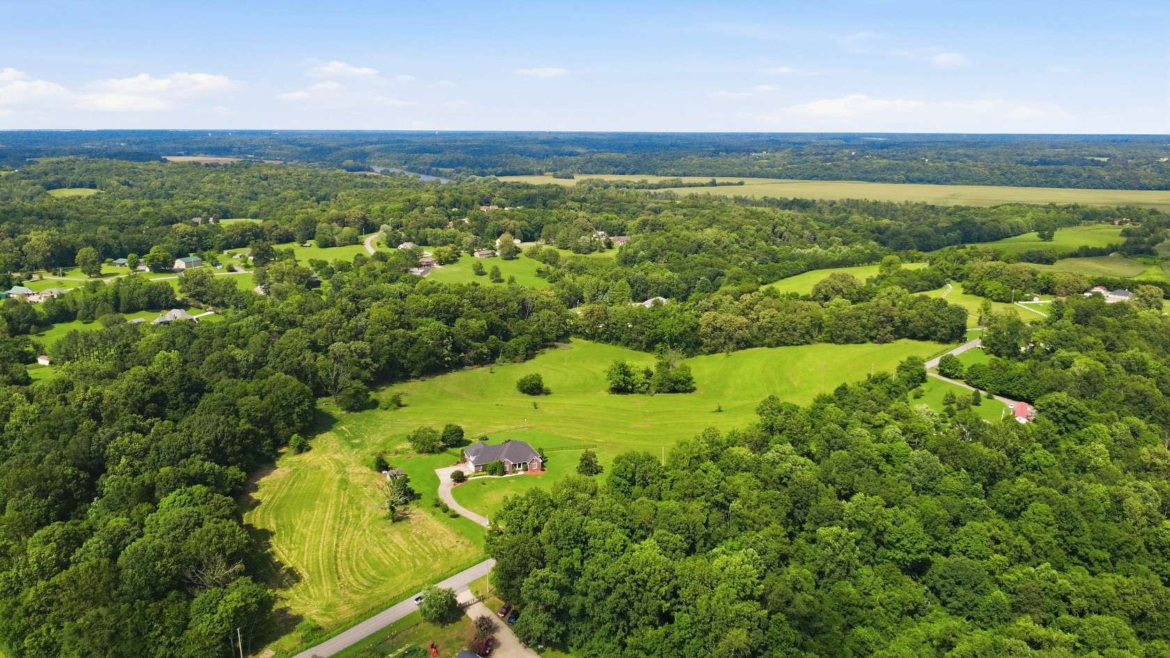 19.5 Acres of Land with Home for Sale in Clarksville, Tennessee