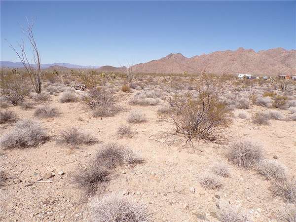 1 Acre of Residential Land for Sale in Yucca, Arizona