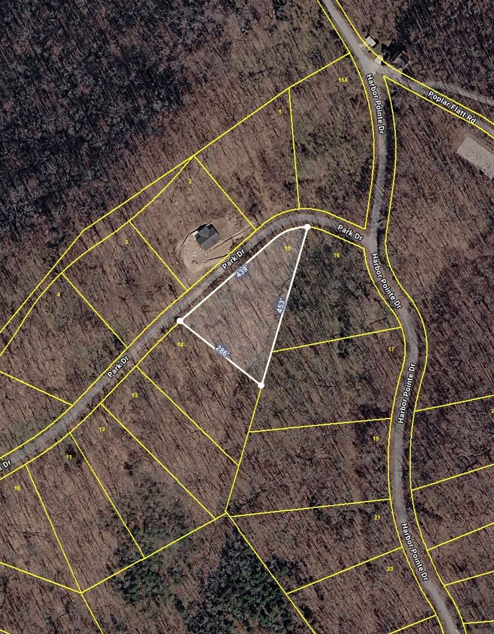 1.63 Acres of Residential Land for Sale in Silver Point, Tennessee