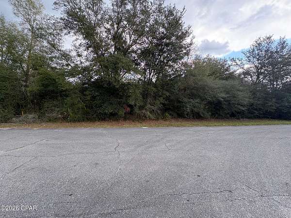 0.45 Acres of Residential Land for Sale in Chipley, Florida