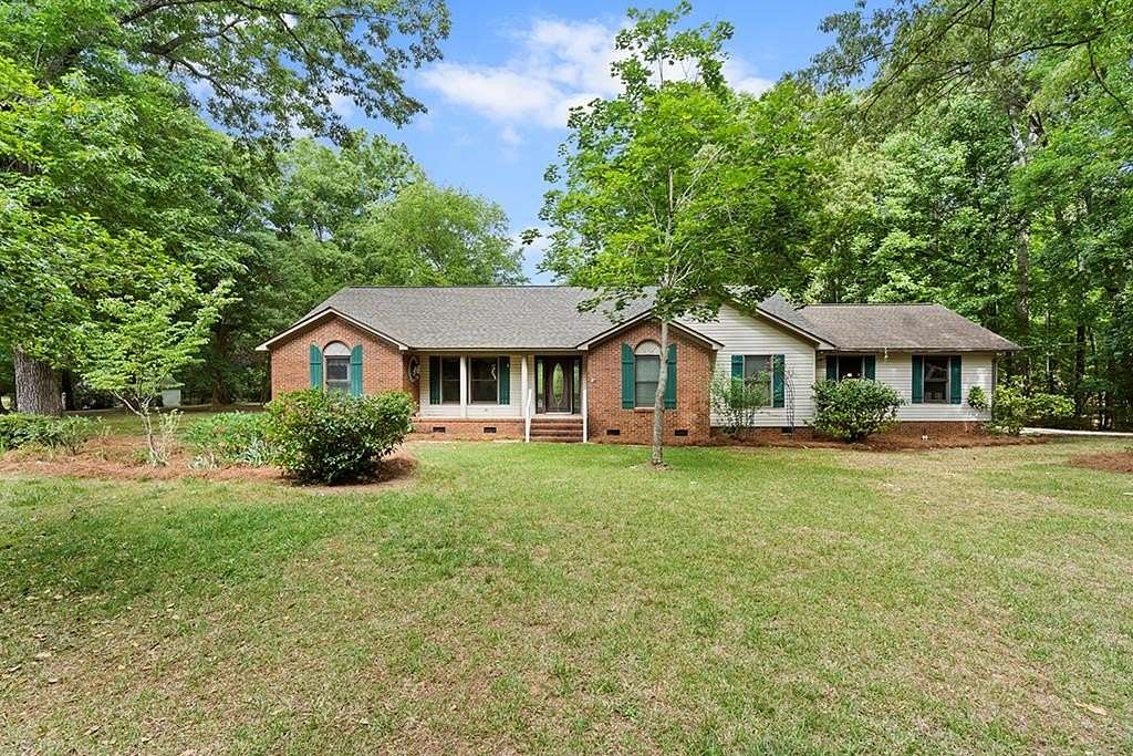 2.5 Acres of Land with Home for Sale in Chappells, South Carolina