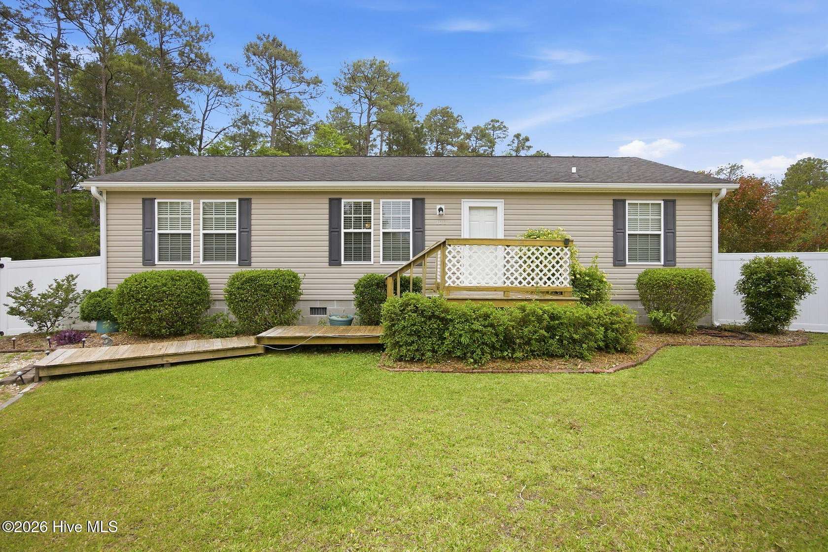 1.52 Acres of Land with Home for Sale in Hampstead, North Carolina