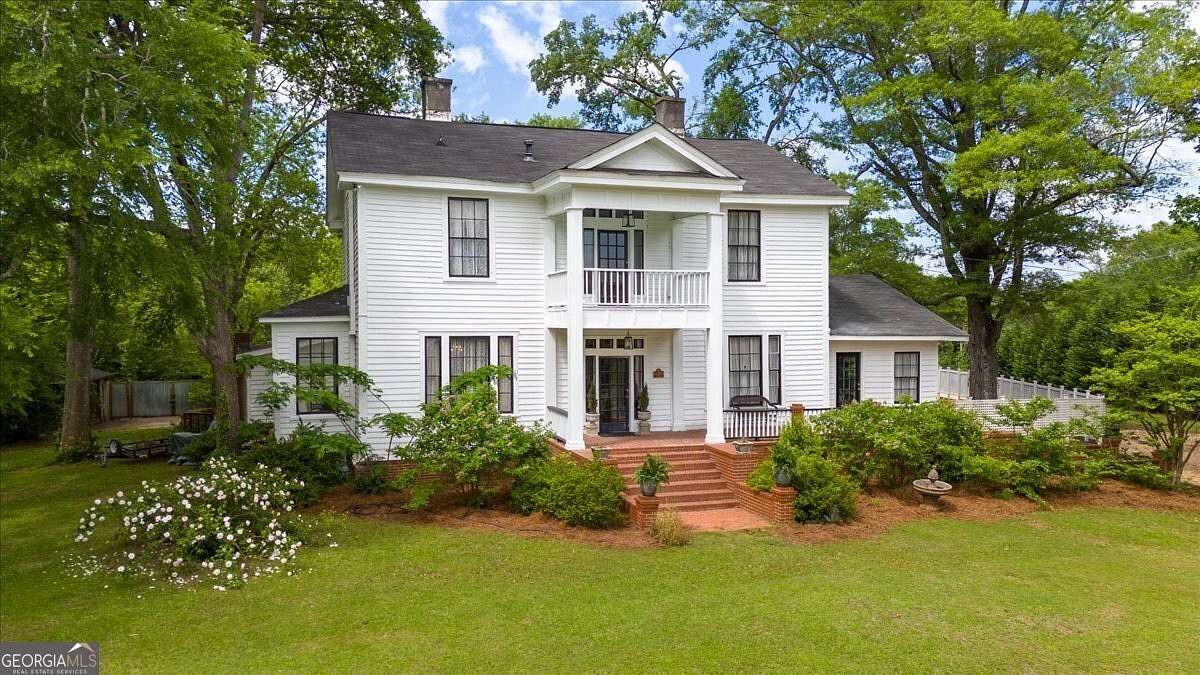 2 Acres of Improved Mixed-Use Land for Sale in Jonesboro, Georgia