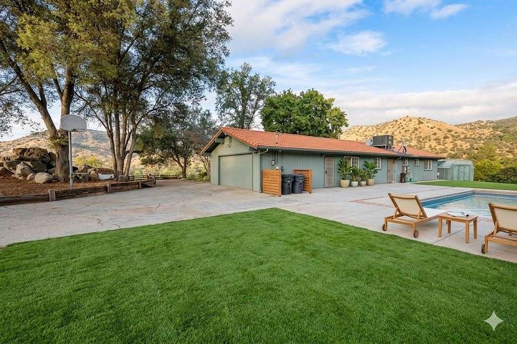 4.13 Acres of Land with Home for Sale in Squaw Valley, California