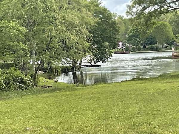 0.89 Acres of Residential Land for Sale in Crossville, Tennessee