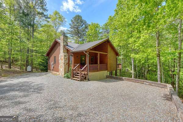 1.5 Acres of Land with Home for Sale in Mineral Bluff, Georgia