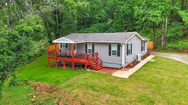 4.35 Acres of Land with Home for Sale in Silver Creek, Georgia