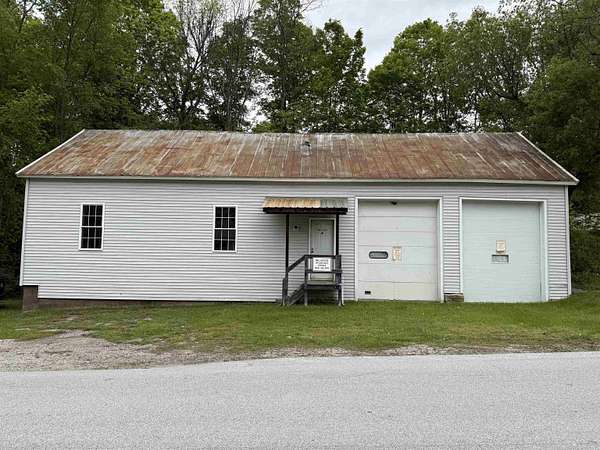 0.4 Acres of Mixed-Use Land for Sale in Wallingford, Vermont