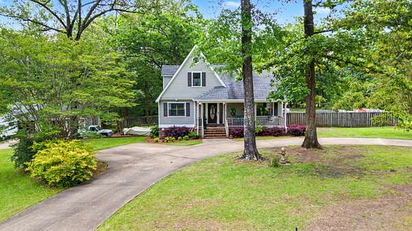 6 Acres of Land with Home for Sale in West Point, Mississippi