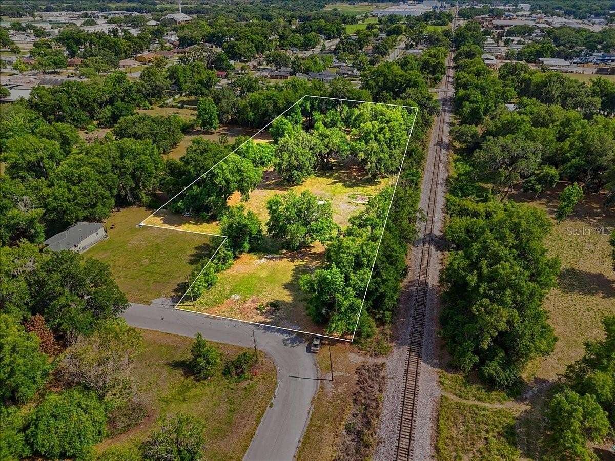 2 Acres of Residential Land for Sale in Bartow, Florida