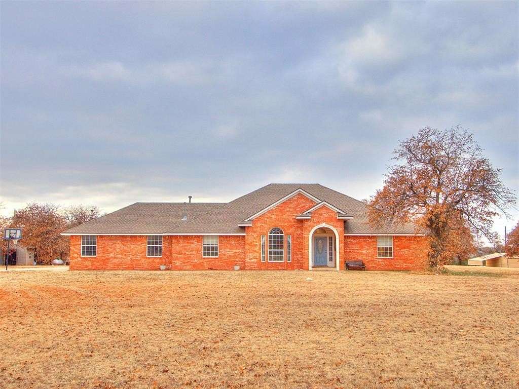 2.5 Acres of Land with Home for Sale in Blanchard, Oklahoma