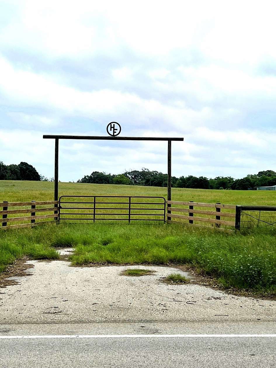 68.5 Acres of Recreational & Residential Land for Sale in Athens, Texas