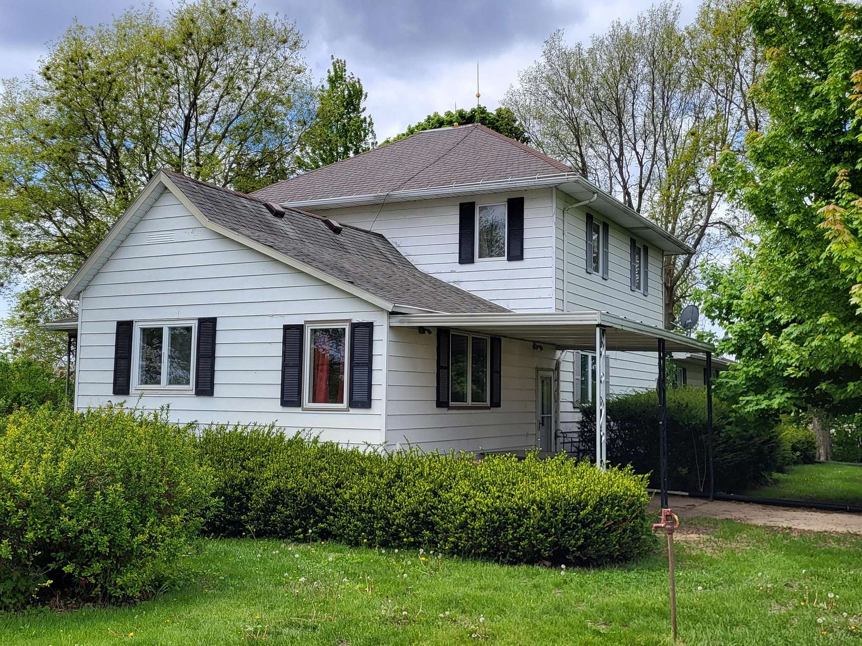 2.55 Acres of Land with Home for Sale in Boone, Iowa