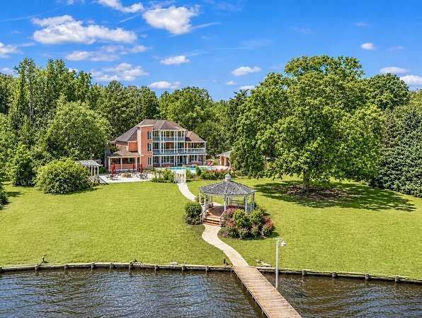 5 Acres of Land with Home for Sale in Greensboro, Georgia