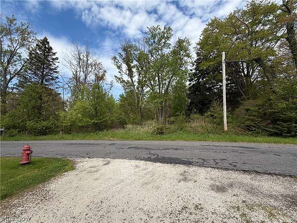 1.1 Acres of Residential Land for Sale in Madison, Ohio