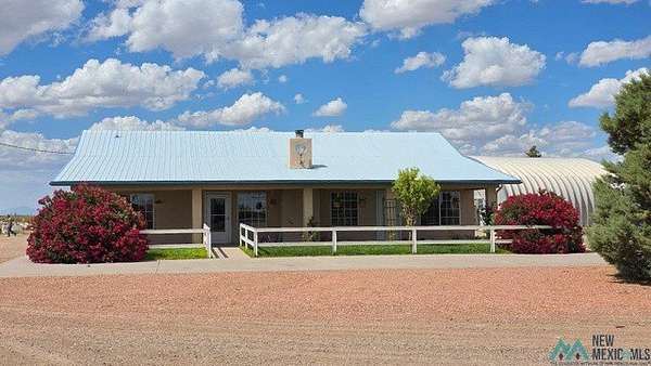 25.1 Acres of Agricultural Land with Home for Sale in Deming, New Mexico