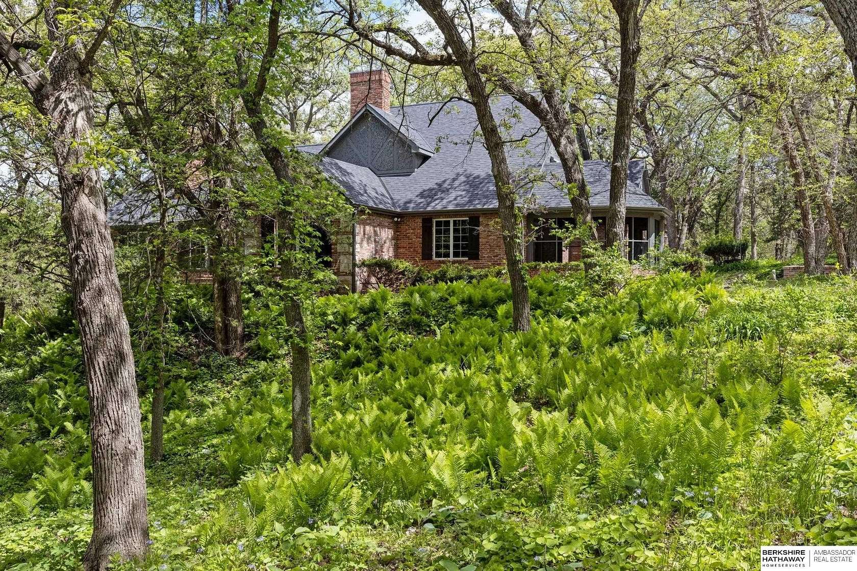 3.46 Acres of Land with Home for Sale in Springfield, Nebraska