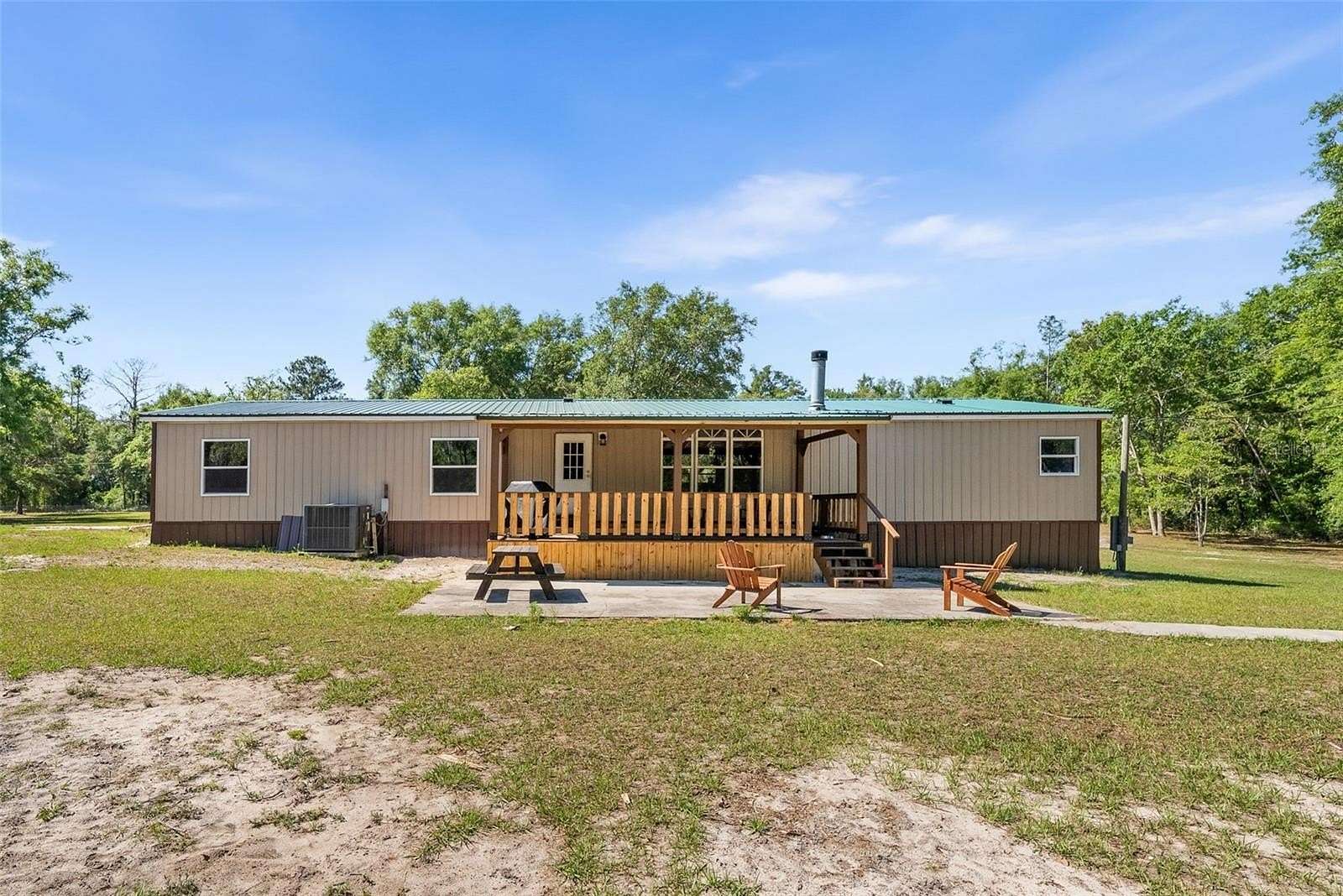 14 Acres of Recreational Land with Home for Sale in Live Oak, Florida