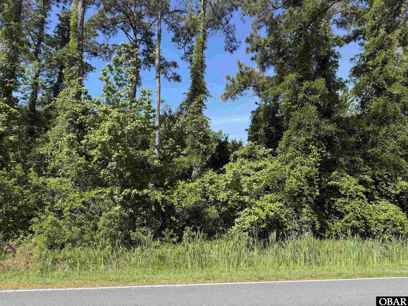 1 Acre of Residential Land for Sale in Manns Harbor, North Carolina