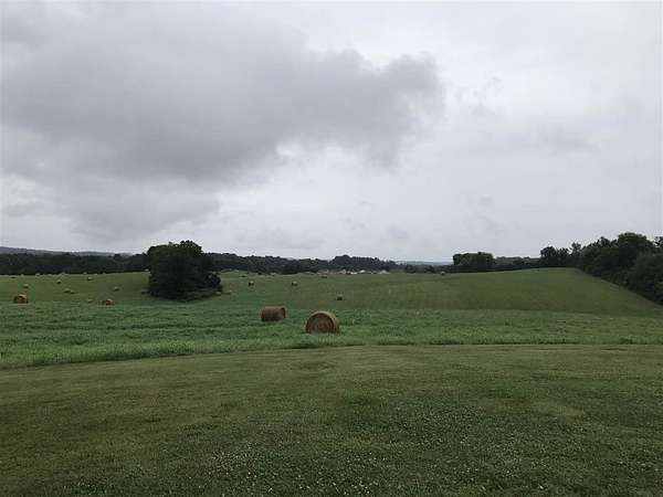 25.5 Acres of Agricultural Land for Sale in Scottsville, Kentucky