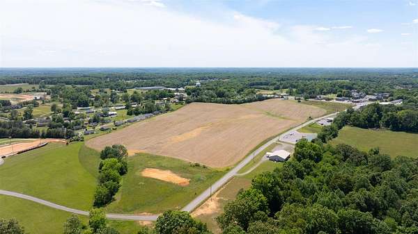 25.5 Acres of Agricultural Land for Sale in Scottsville, Kentucky