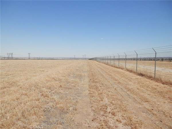 2.5 Acres of Residential Land for Sale in Lancaster, California