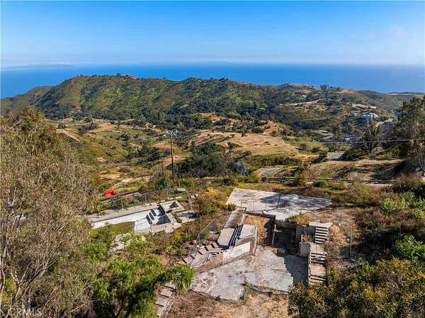 2.45 Acres of Residential Land for Sale in Topanga, California
