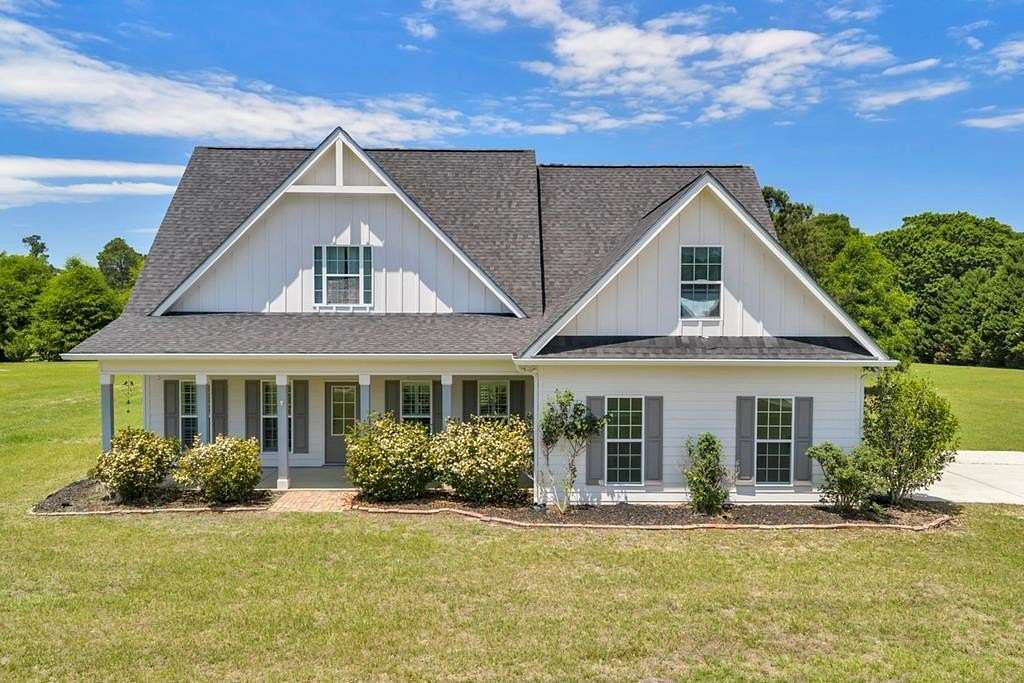 1.5 Acres of Improved Residential Land for Sale in Cordele, Georgia