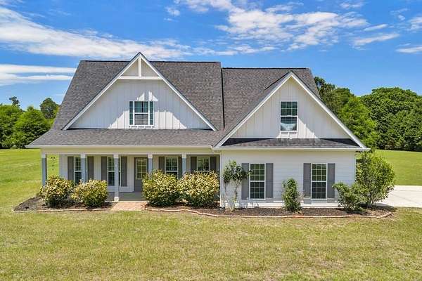 1.5 Acres of Improved Residential Land for Sale in Cordele, Georgia