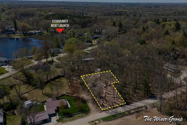 0.41 Acres of Residential Land for Sale in Greenville, Michigan