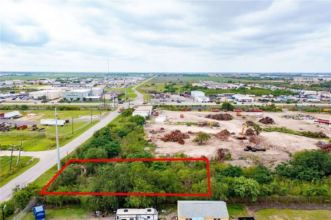 0.33 Acres of Commercial Land for Sale in Corpus Christi, Texas