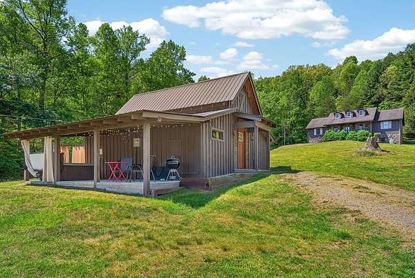 3 Acres of Land with Home for Sale in Blue Ridge, Georgia