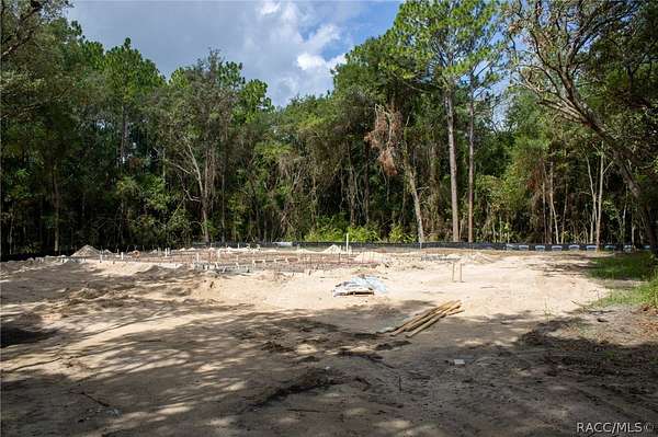 2.56 Acres of Land with Home for Sale in Beverly Hills, Florida